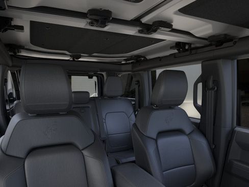 New 2026 Ford Bronco Badlands AWD/4WD image 12