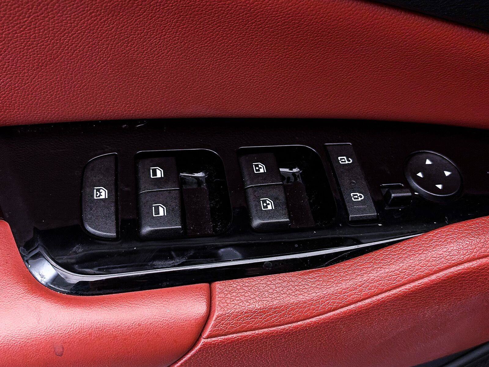 Used 2023 Kia Sportage SX FWD image 19