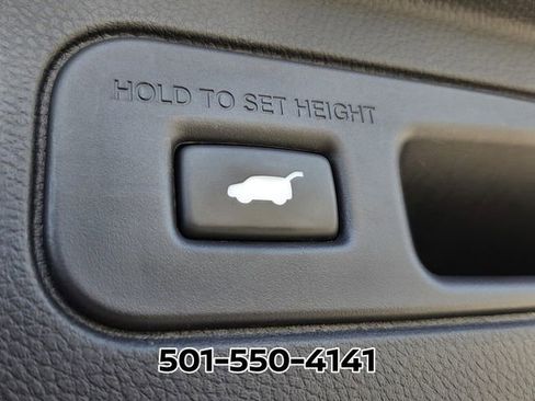 Used 2025 Honda Pilot TrailSport image 19