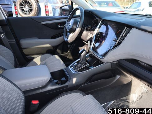 Used 2020 Subaru Outback Premium image 23