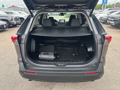 Used 2025 Toyota RAV4 XLE w/ Convenience Package AWD/4WD image 7