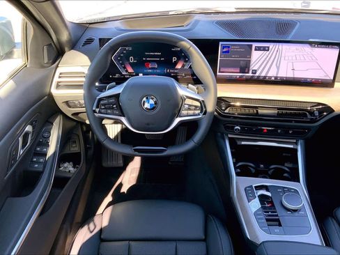 Certified 2025 BMW 330i Sedan image 6