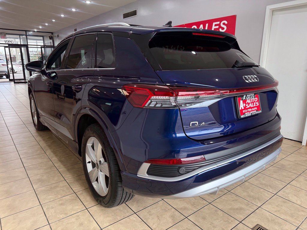 Used 2023 Audi Q4 e-tron Prestige AWD/4WD image 8