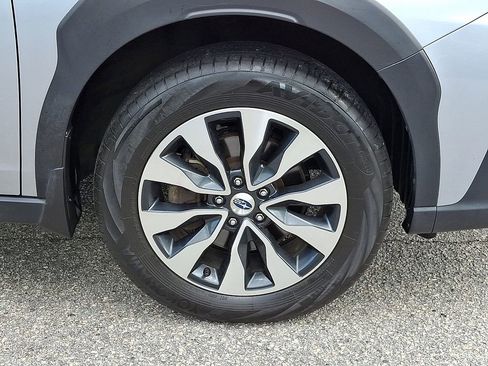 Used 2024 Subaru Outback Limited AWD/4WD image 8
