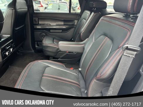 Used 2019 Ford Expedition Limited w/ Equipment Group 303A AWD/4WD image 17
