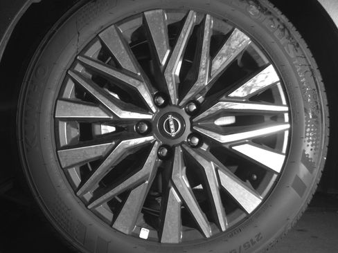 Used 2026 Nissan Altima 2.5 SV FWD image 15