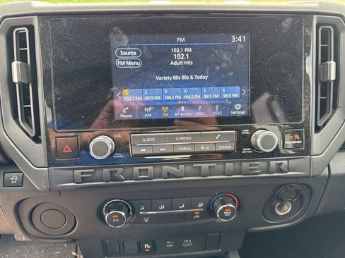 Used 2025 Nissan Frontier S image 23