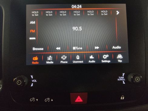 Used 2018 FIAT 500L Pop w/ Popular Equipment Group image 25