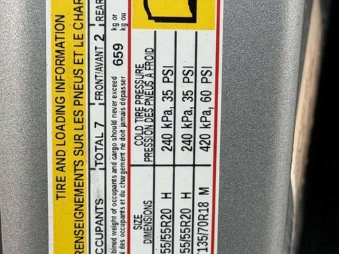 Used 2018 Chevrolet Traverse Premier image 21