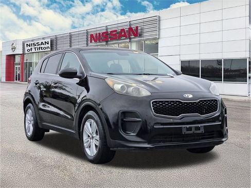 Used 2018 Kia Sportage LX image 1