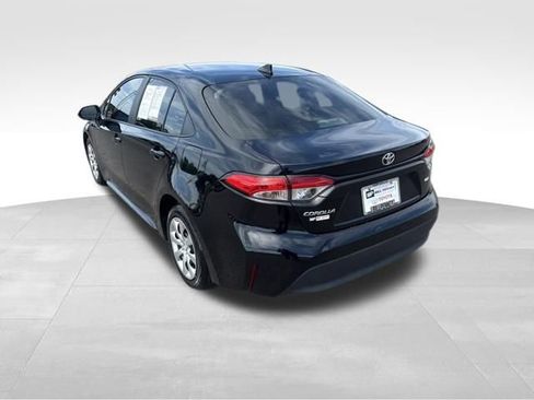 Used 2024 Toyota Corolla LE FWD image 3