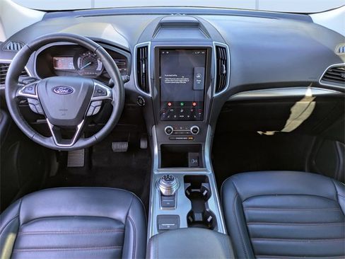 Used 2022 Ford Edge SEL w/ Sport Appearance Package image 14