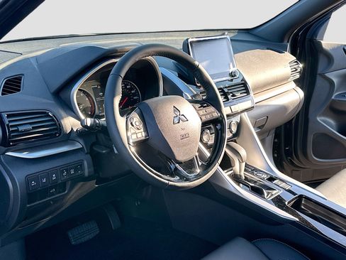 New 2026 Mitsubishi Eclipse Cross SEL image 4