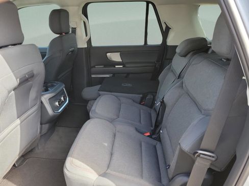 New 2025 Ford Expedition Active AWD/4WD image 15