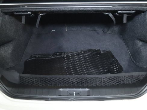 Used 2019 Nissan Maxima 3.5 SL w/ Floor Mat Group FWD image 32