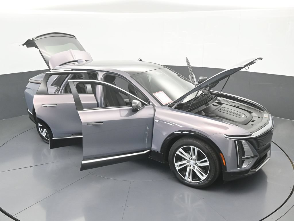 Used 2024 Cadillac Lyriq Tech RWD image 85