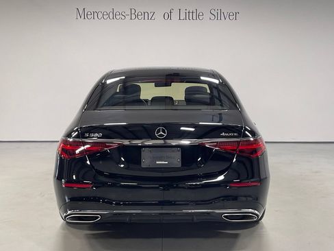 Used 2023 Mercedes-Benz S 580 4MATIC Sedan image 4