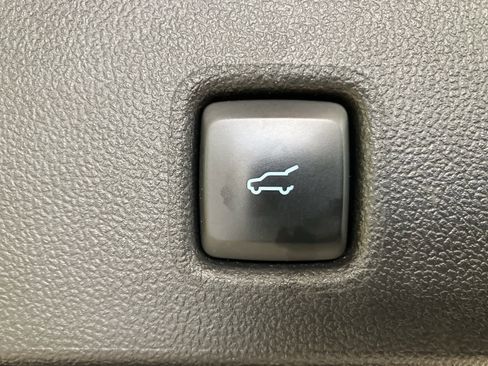 Used 2021 Ford Escape SEL w/ Technology Package image 29