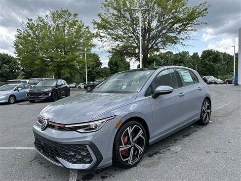 New 2025 Volkswagen GTI SE image 1