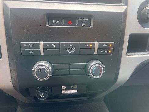Used 2012 Ford F150 XLT w/ XLT Chrome Pkg AWD/4WD image 26