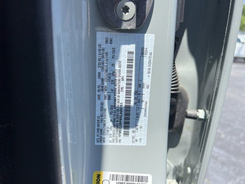 Certified 2024 Ford Bronco Wildtrak image 18