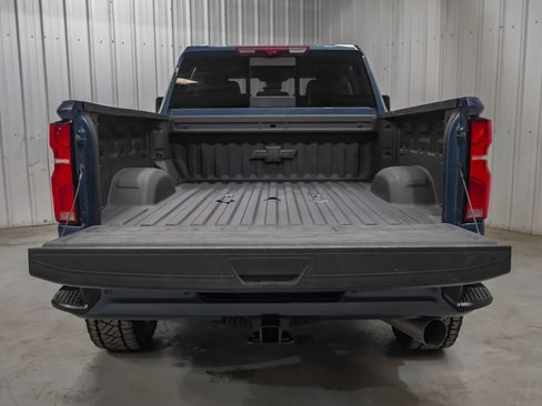 Used 2025 Chevrolet Silverado 2500 LTZ w/ LTZ Plus Package AWD/4WD image 61