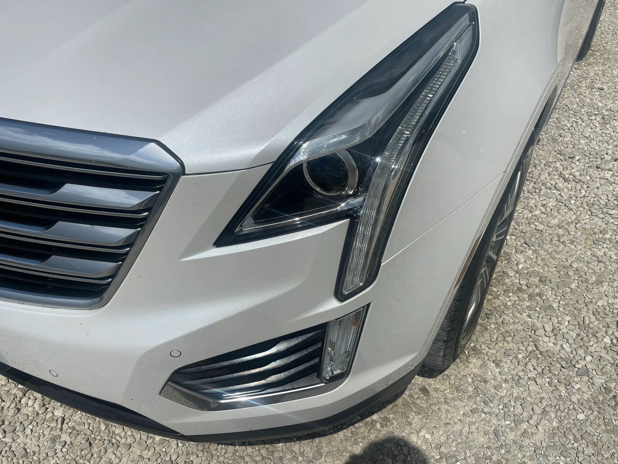 Used 2017 Cadillac XT5 Luxury w/ Driver Awareness Package FWD image 10