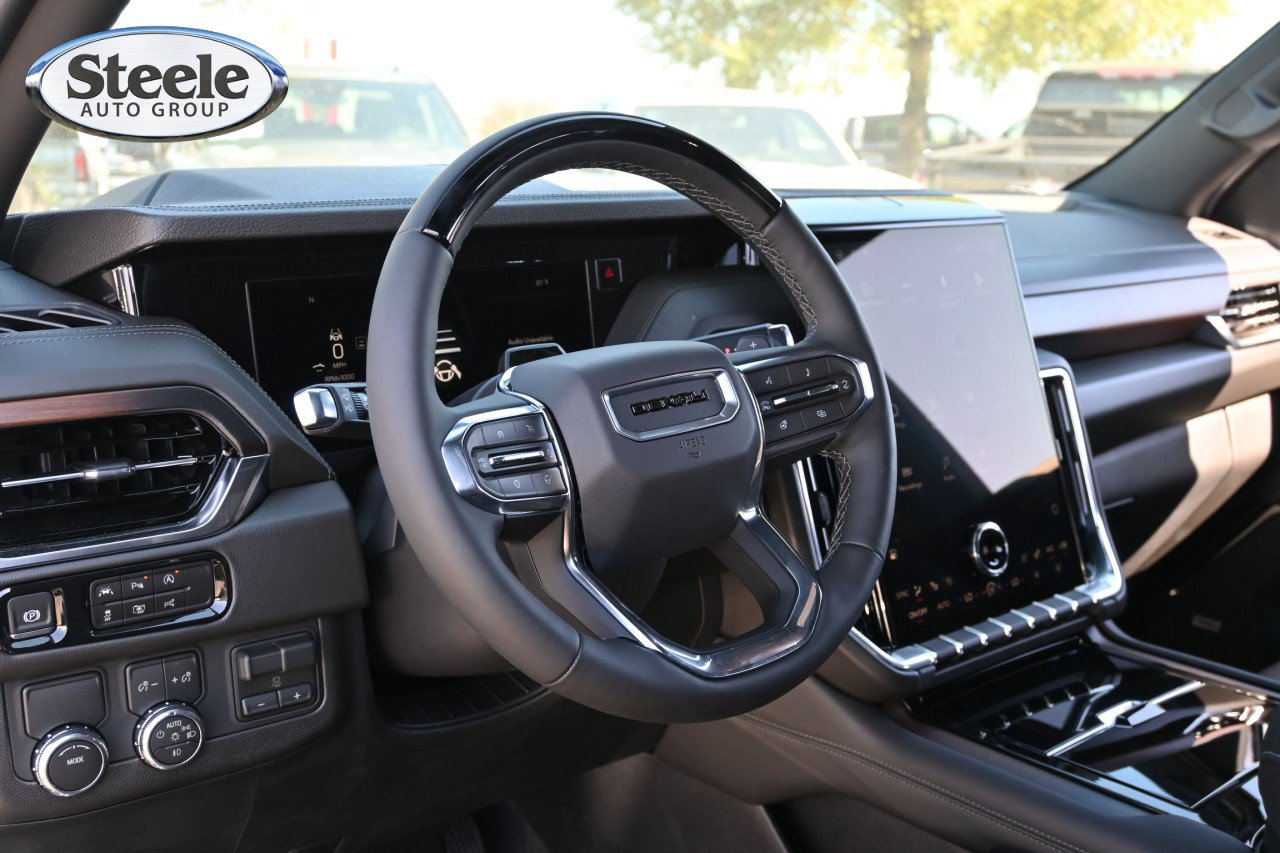 New 2026 GMC Yukon Denali w/ Advanced Technology Package RWD image 17