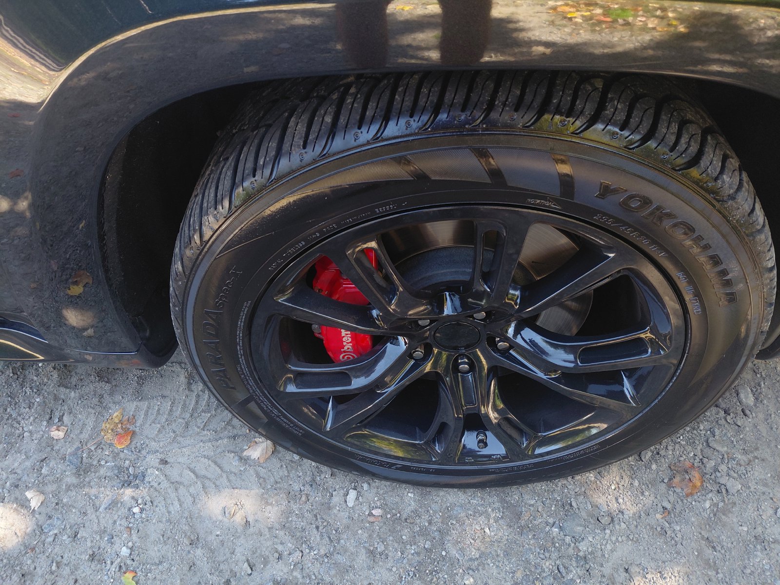 Used 2015 Jeep Grand Cherokee SRT w/ Trailer Tow Group IV AWD/4WD image 29