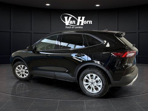 New 2026 Ford Escape Active w/ Tech Pack #1 AWD/4WD image 3