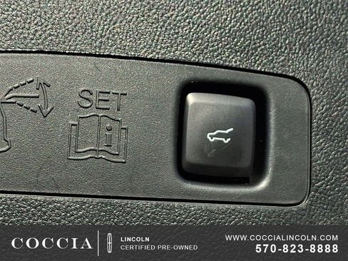 Certified 2022 Lincoln Corsair AWD w/ Equipment Group 101A image 29