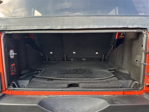 Used 2015 Jeep Wrangler Unlimited Sport w/ Quick Order Package 24S image 10