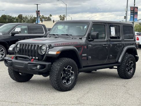 Used 2020 Jeep Wrangler Unlimited Rubicon w/ Quick Order Package 28Y Recon AWD/4WD image 3
