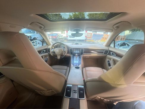 Used 2012 Porsche Panamera S RWD image 27