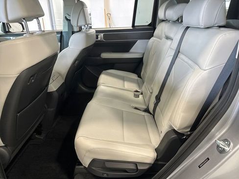 Used 2025 Hyundai Santa Fe SEL image 32