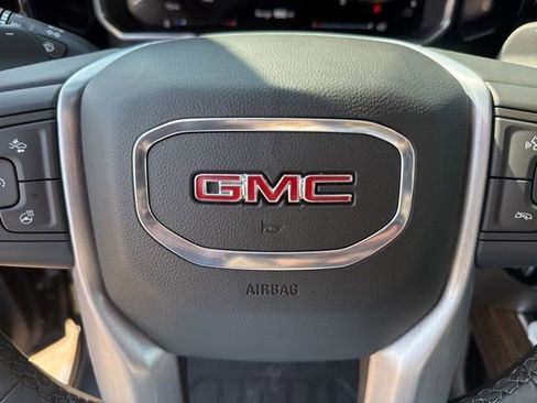 New 2026 GMC Sierra 1500 Elevation w/ Elevation Premium Package AWD/4WD image 23