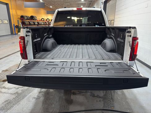 Used 2024 Ford F150 XLT w/ XLT Black Appearance Package image 22