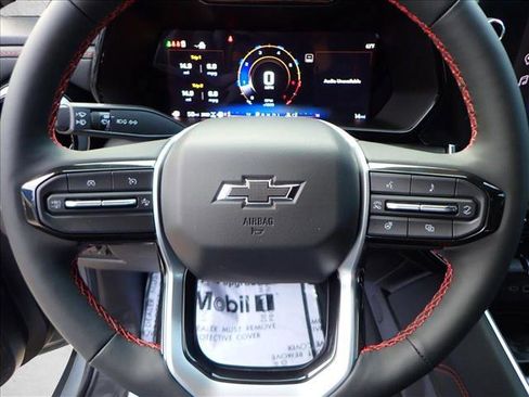 New 2025 Chevrolet Colorado Z71 w/ Technology Package image 12