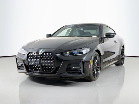 Used 2023 BMW 430i Coupe w/ M Sport Package RWD image 3