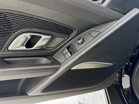Used 2017 Audi R8 V10 image 14