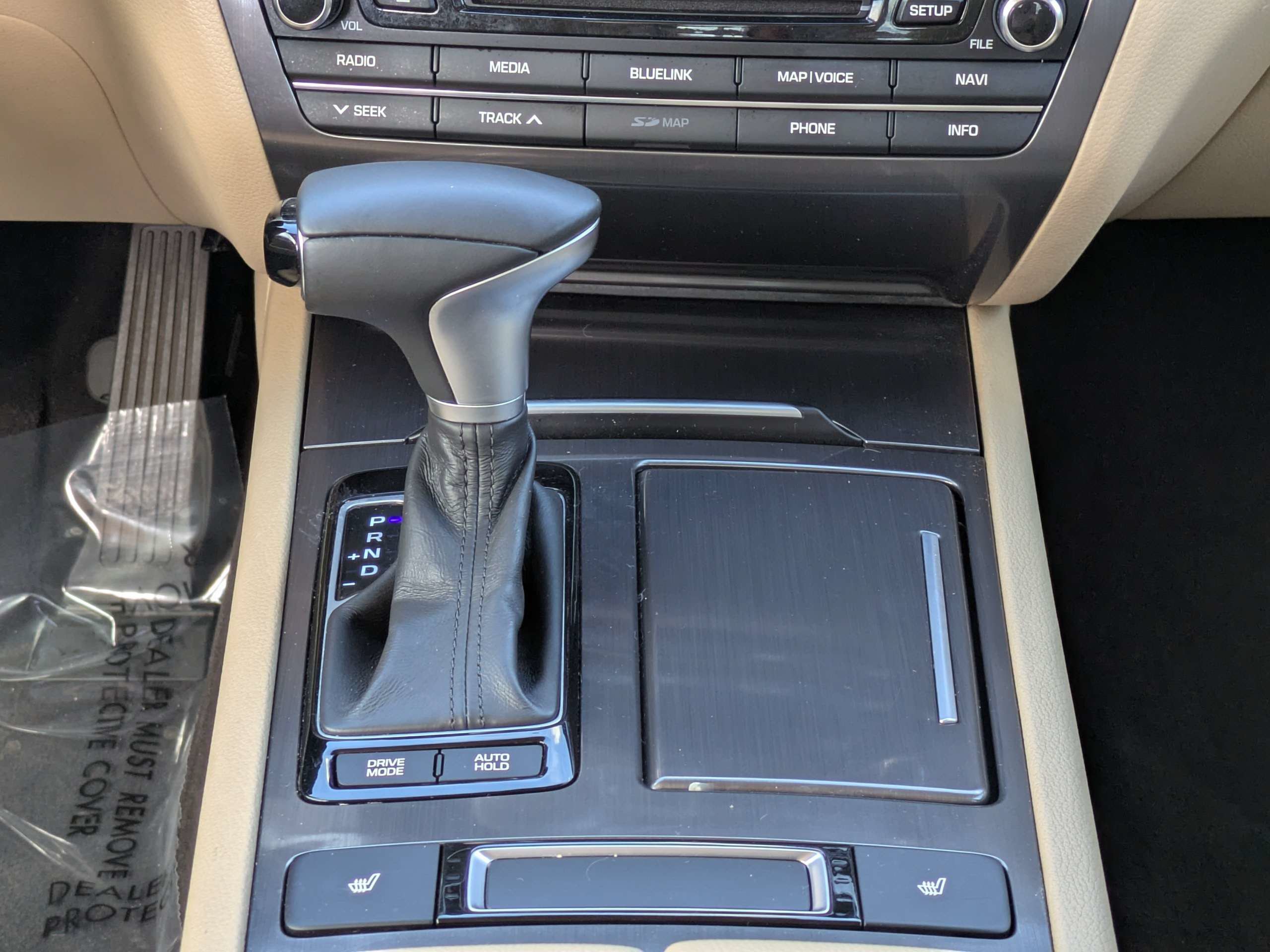 Used 2018 Genesis G80 3.8 RWD image 17