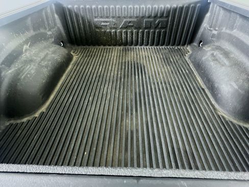 Used 2022 RAM 1500 Laramie image 28