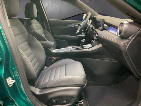 New 2026 Alfa Romeo Tonale Veloce Sport Utility w/ Quick Order Package 23H Volce image 11