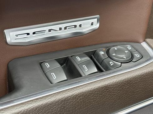 Used 2023 GMC Sierra 1500 Denali w/ Denali Reserve Package image 21