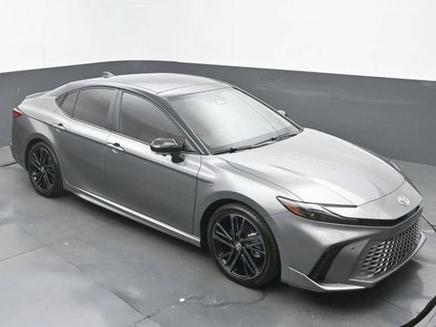 Used 2026 Toyota Camry XSE w/ Premium Plus Package FWD image 28