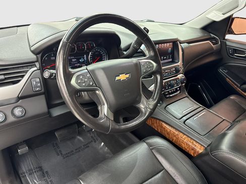 Used 2018 Chevrolet Tahoe Premier AWD/4WD image 18