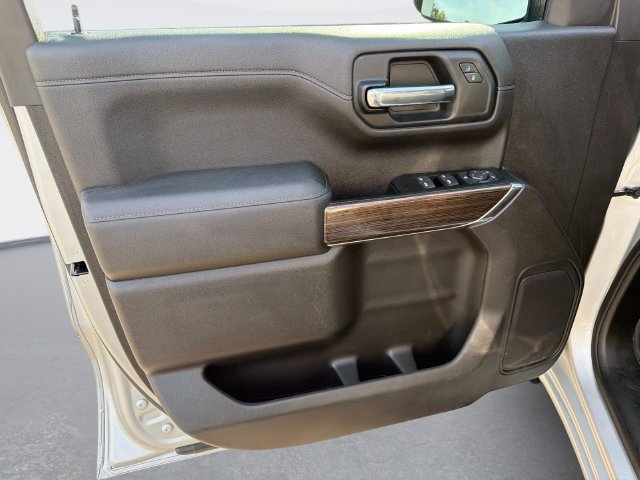 Used 2022 Chevrolet Silverado 1500 RST AWD/4WD image 17
