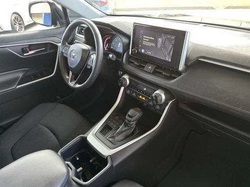 Used 2024 Toyota RAV4 XLE w/ Convenience Package AWD/4WD image 10