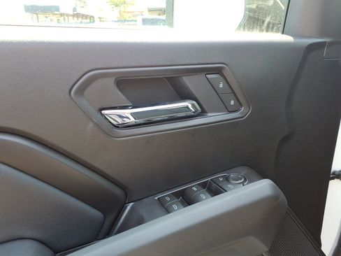 New 2026 GMC Canyon Elevation w/ Convenience Package RWD image 8