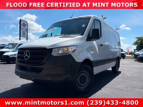 Used 2019 Mercedes-Benz Sprinter 2500 image 28